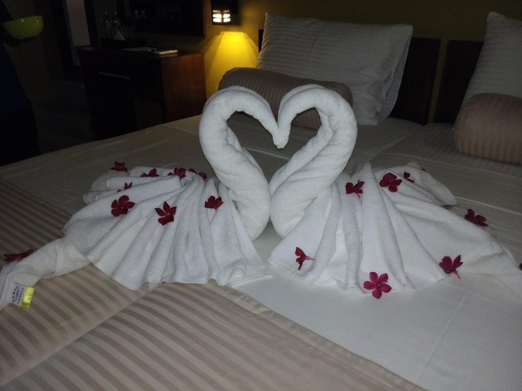 Inlak Garden Hotel Негомбо Екстериор снимка